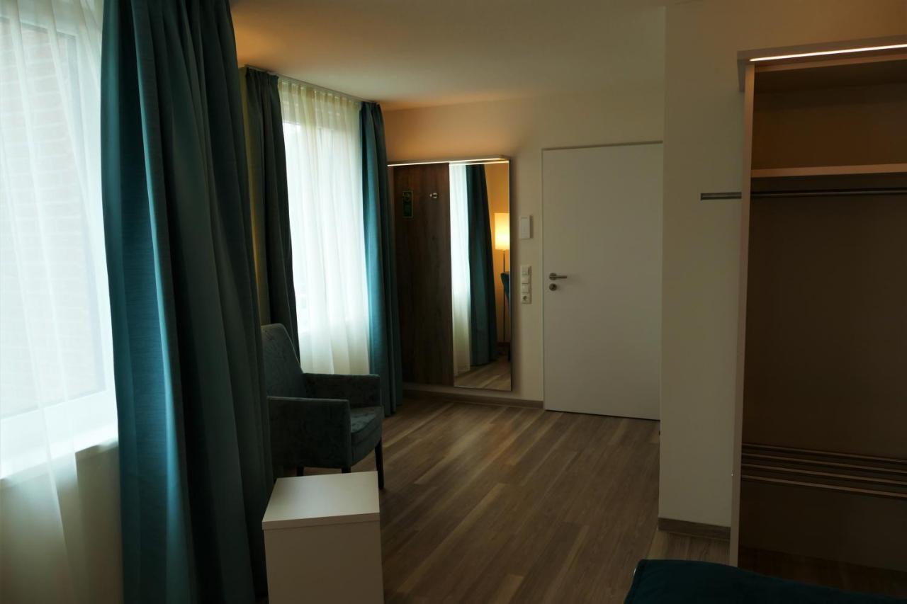 סולטאו Meyn'S Apartments & Hotel מראה חיצוני תמונה