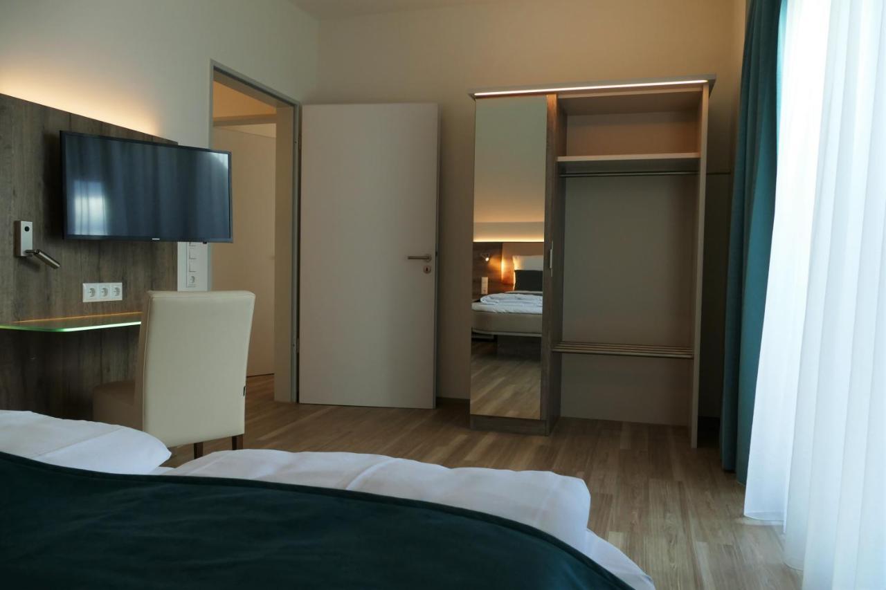 סולטאו Meyn'S Apartments & Hotel מראה חיצוני תמונה
