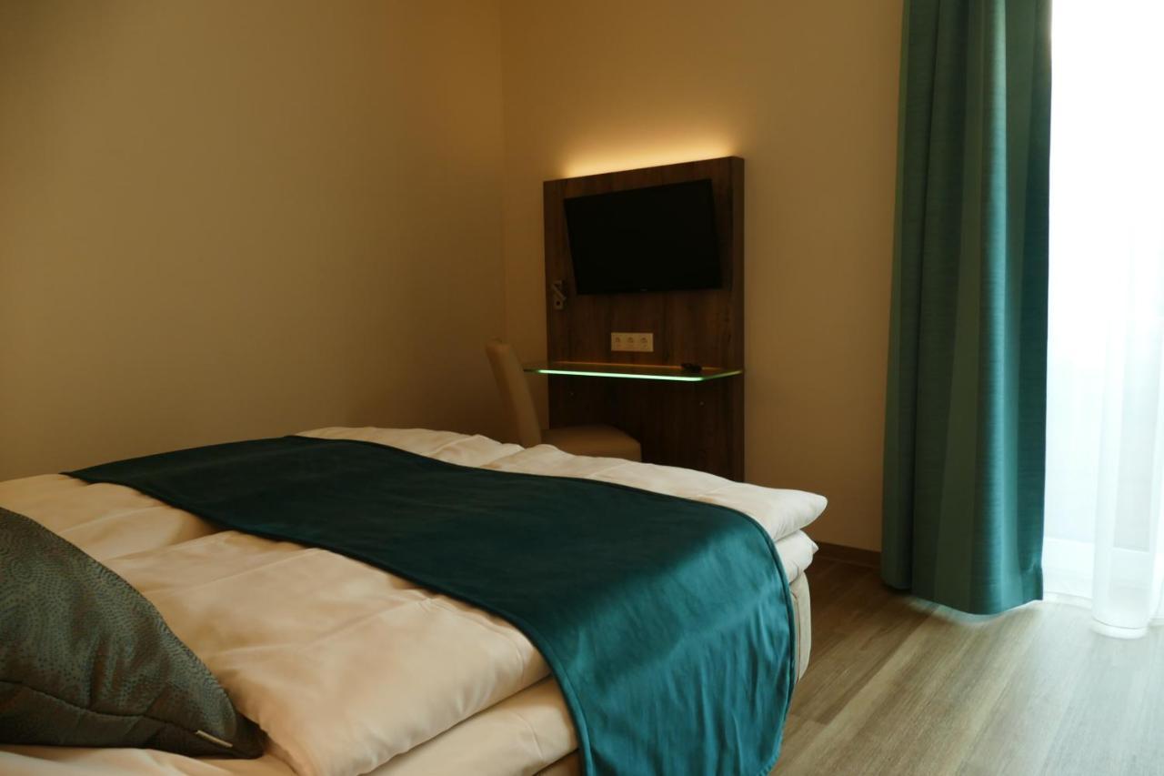 סולטאו Meyn'S Apartments & Hotel מראה חיצוני תמונה