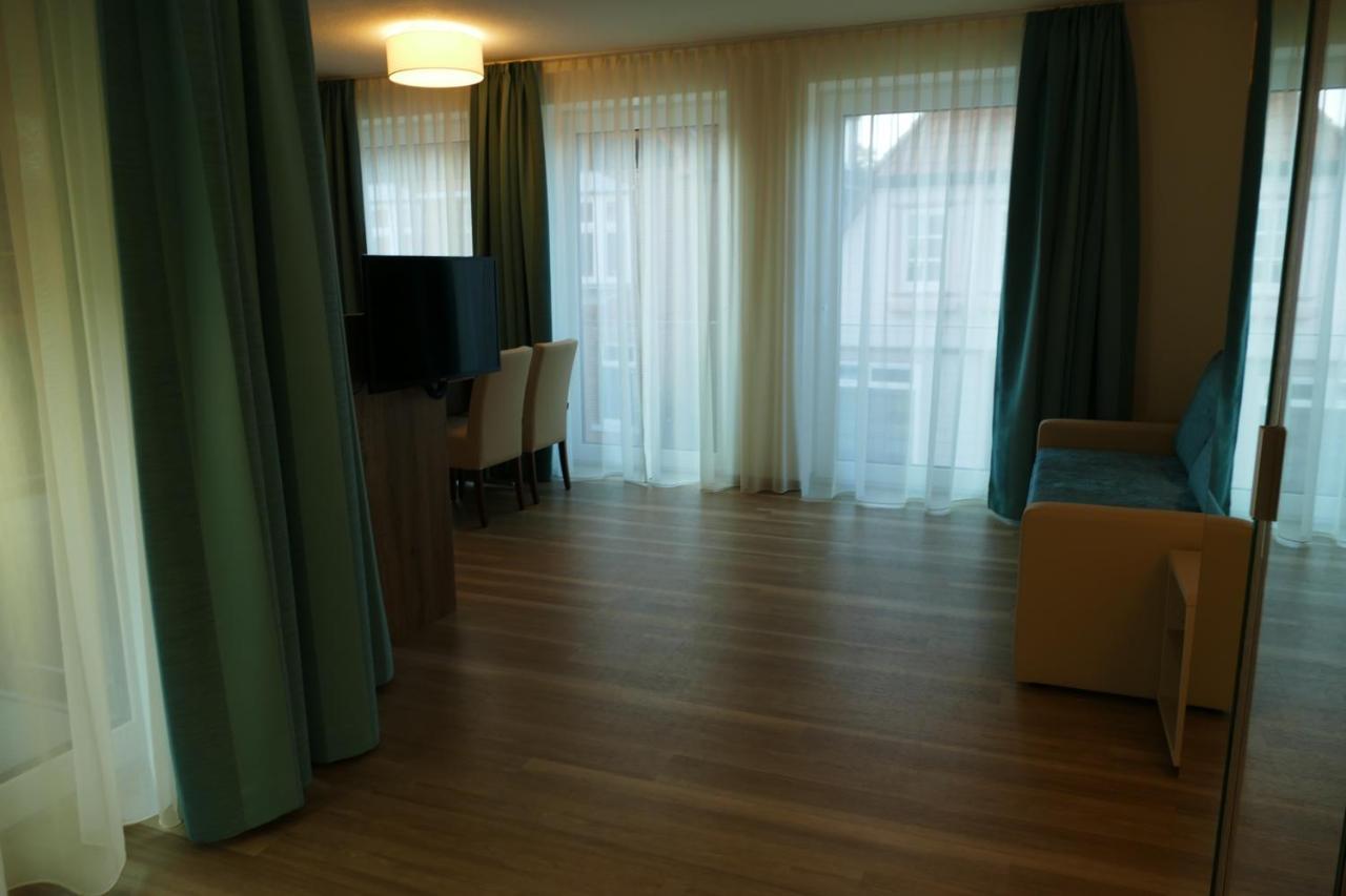 סולטאו Meyn'S Apartments & Hotel מראה חיצוני תמונה